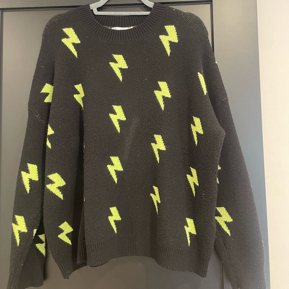 Adika trendy sweater